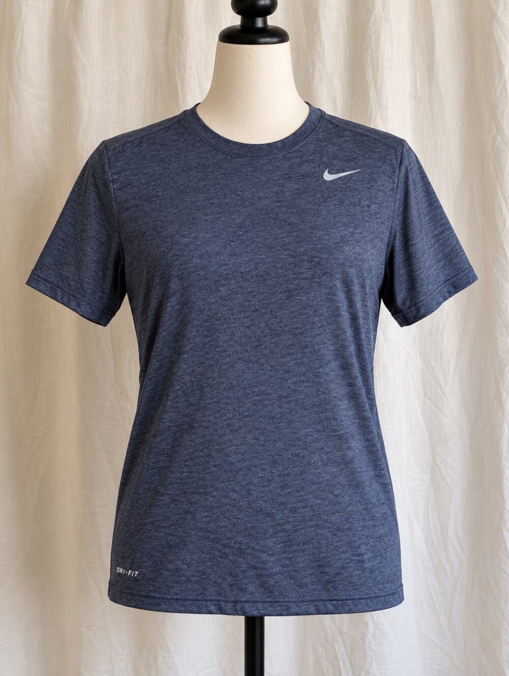 Nike Men's Short Sleeve Crew Tee in Heather Navy